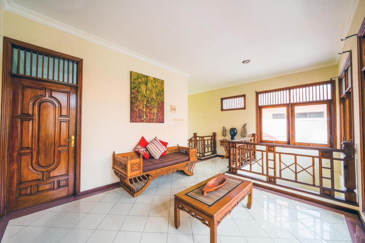 Villa Mica - Kuta - 5 Bedrooms - 5 Bathrooms - Great Location Exterior foto