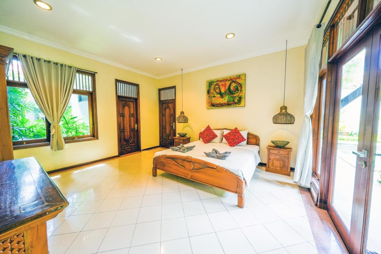 Villa Mica - Kuta - 5 Bedrooms - 5 Bathrooms - Great Location Exterior foto